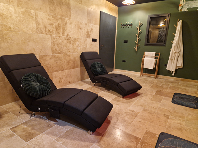 Spa avec sauna et hammam, fauteuil massant proche du Mans le jardin des 4 saisons
